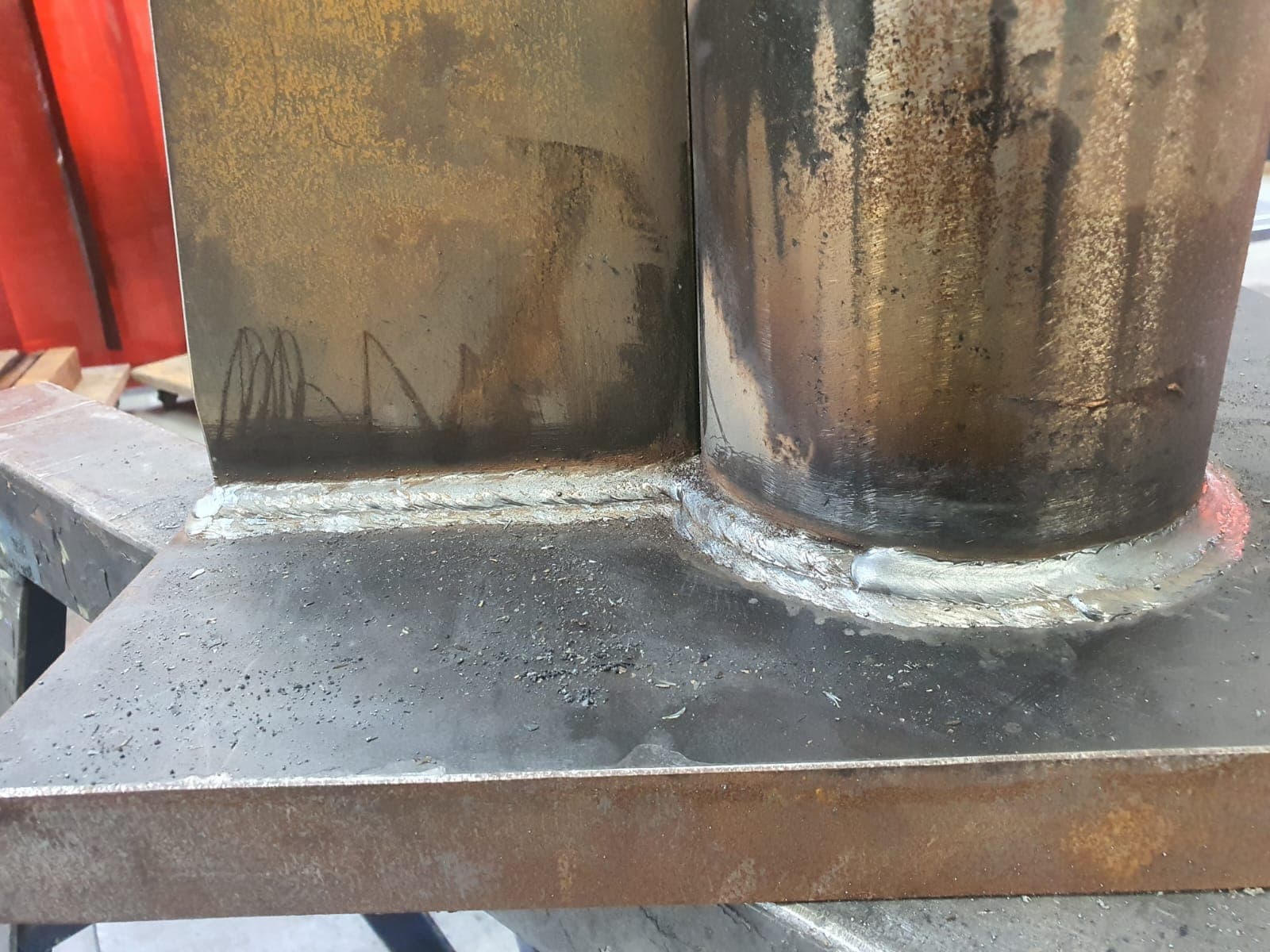 Schweißarbeit – SOROKIN Metallservice