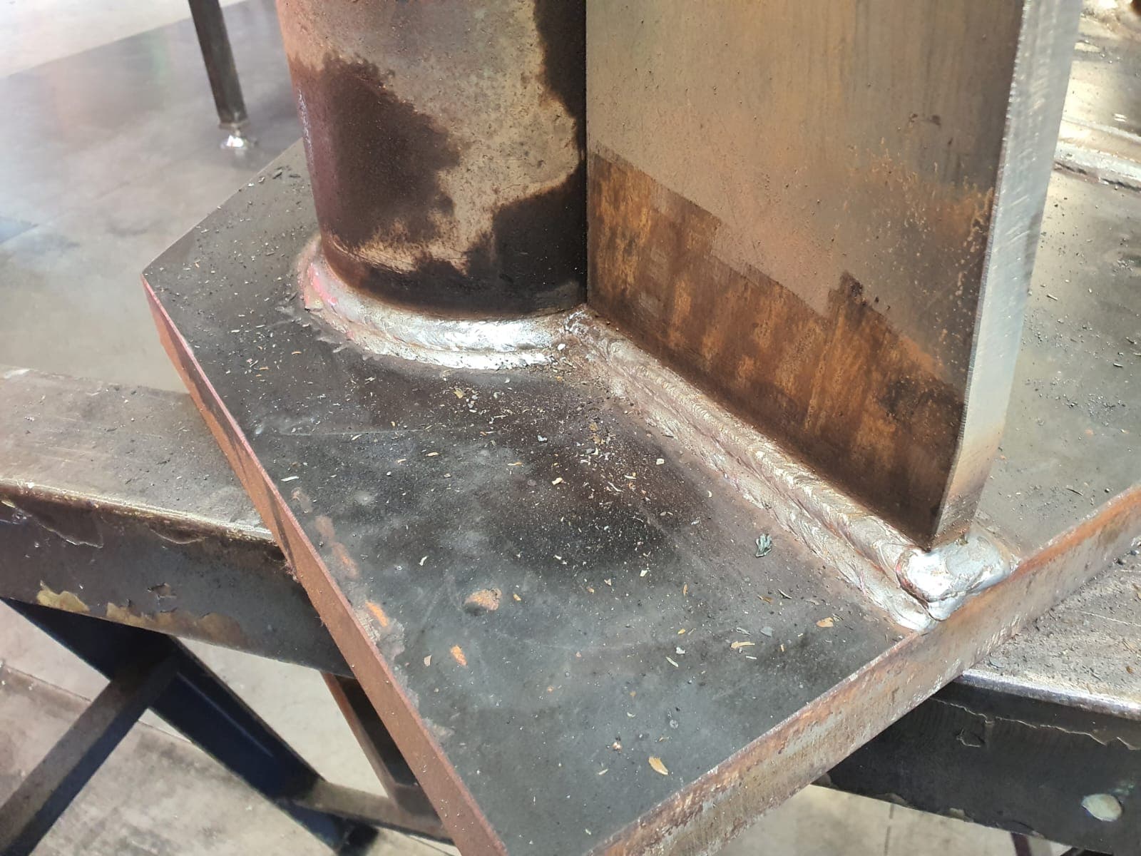 Schweißarbeit – SOROKIN Metallservice